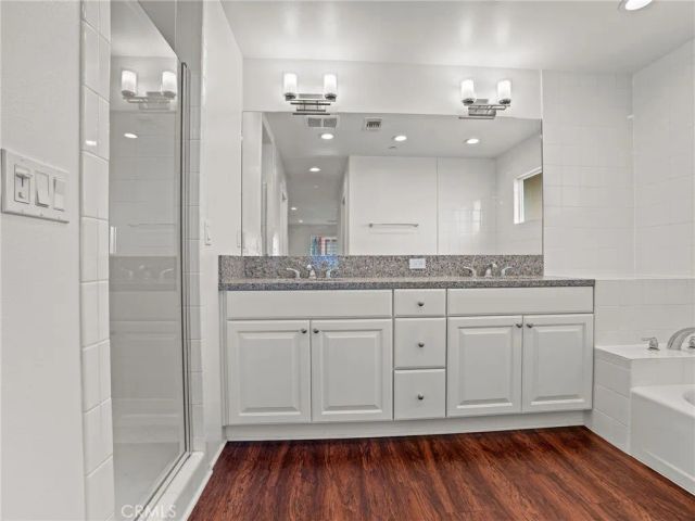 15940 W Ward Court, Van Nuys, CA 91406