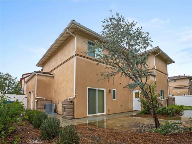 15940 W Ward Court, Van Nuys, CA 91406