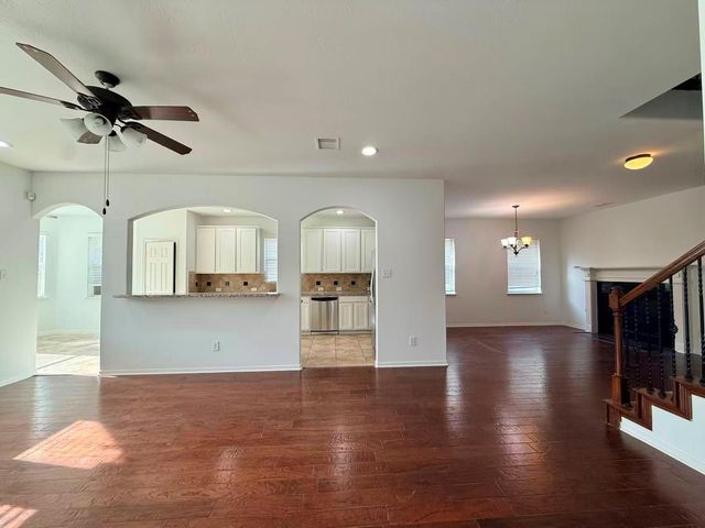 2814 Ridgeglen Lane, Houston, TX 77082