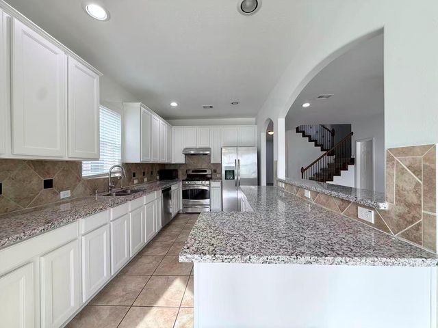 2814 Ridgeglen Lane, Houston, TX 77082