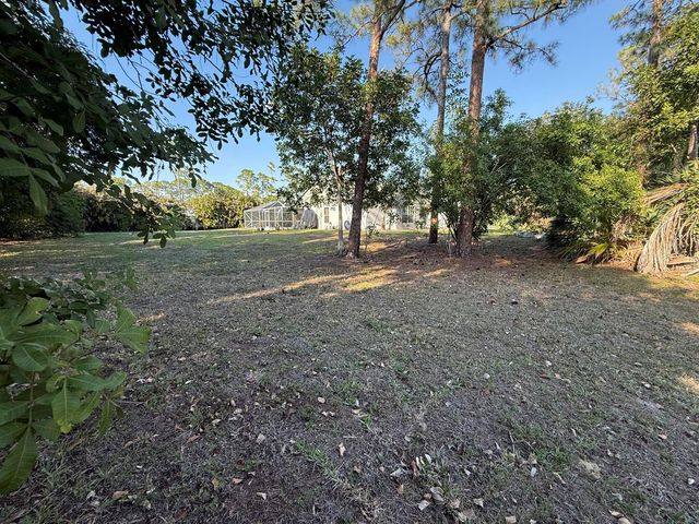 15515 N 94th St Street N, West Palm Beach, FL 33412
