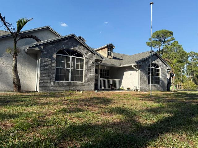 15515 N 94th St Street N, West Palm Beach, FL 33412