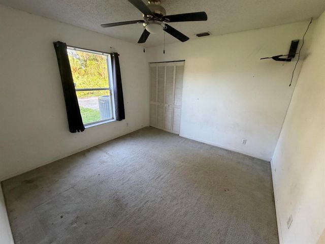 15515 N 94th St Street N, West Palm Beach, FL 33412