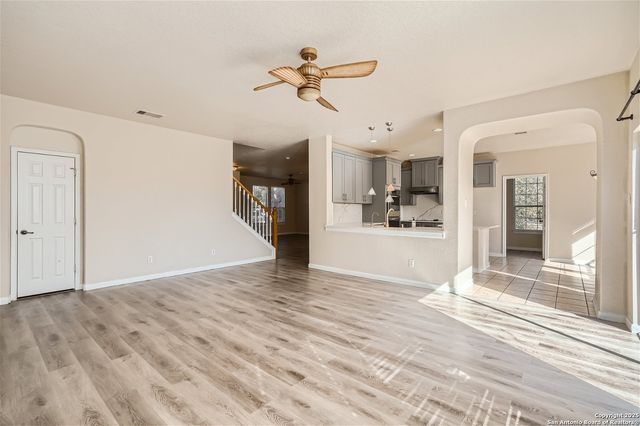22302 Mesa Path, San Antonio, TX 78258
