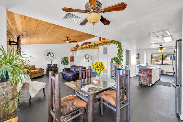 62111 Crestview Drive, Joshua Tree, CA 92252