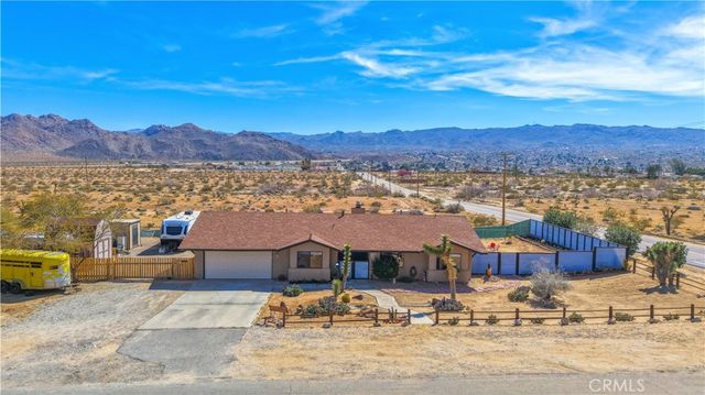 62111 Crestview Drive, Joshua Tree, CA 92252