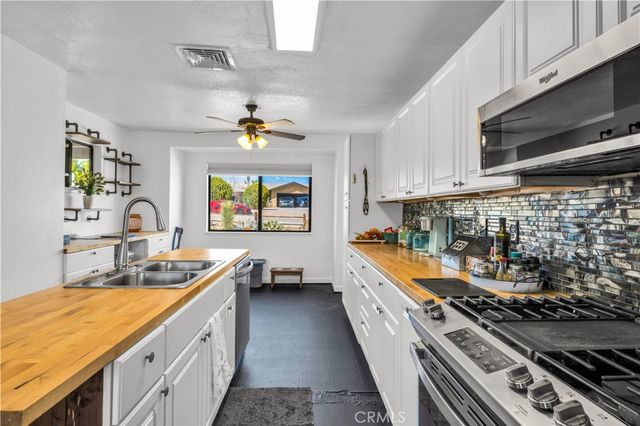 62111 Crestview Drive, Joshua Tree, CA 92252