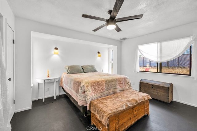 62111 Crestview Drive, Joshua Tree, CA 92252