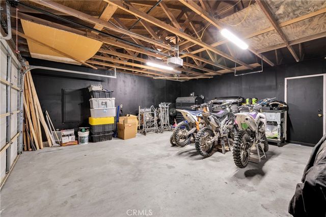 62111 Crestview Drive, Joshua Tree, CA 92252