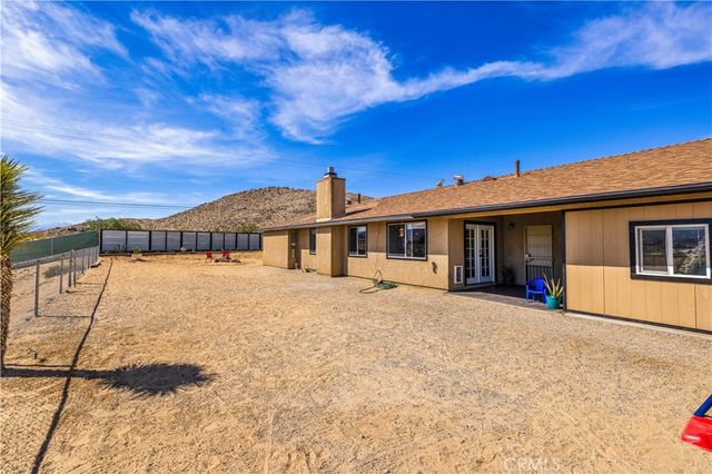 62111 Crestview Drive, Joshua Tree, CA 92252