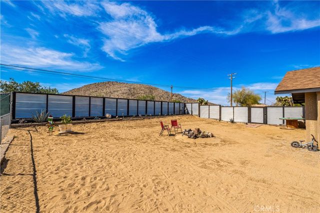 62111 Crestview Drive, Joshua Tree, CA 92252