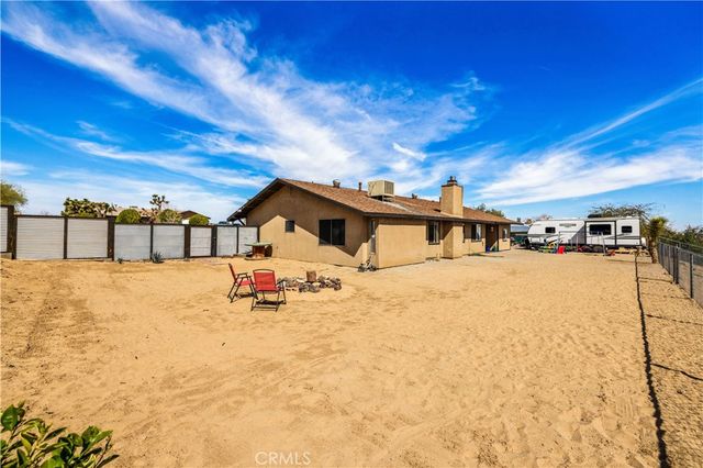 62111 Crestview Drive, Joshua Tree, CA 92252