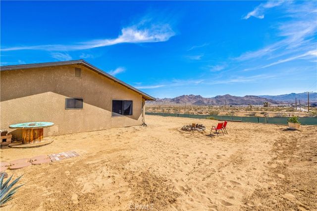62111 Crestview Drive, Joshua Tree, CA 92252