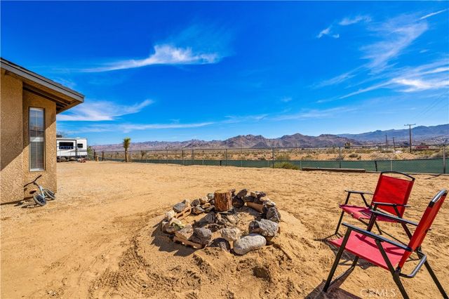 62111 Crestview Drive, Joshua Tree, CA 92252
