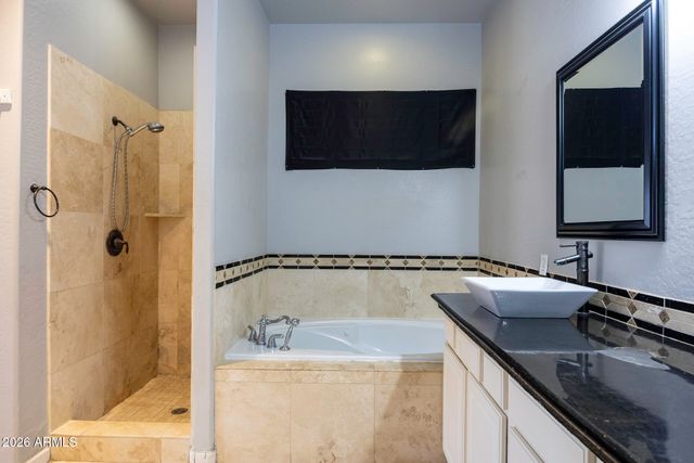 9461 W KRAMER Place, Arizona City, AZ 85123