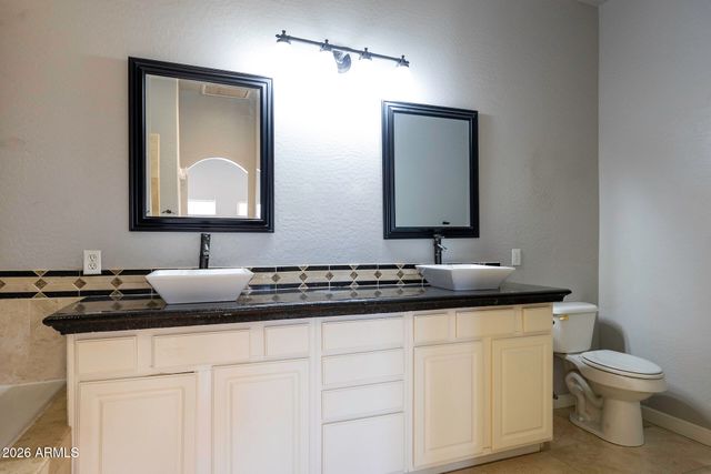 9461 W KRAMER Place, Arizona City, AZ 85123