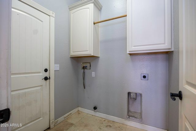 9461 W KRAMER Place, Arizona City, AZ 85123