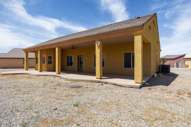 9461 W KRAMER Place, Arizona City, AZ 85123