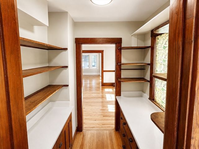 46-48 Cleveland St. 1, Arlington, MA 02474