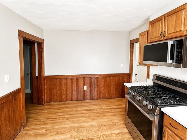 46-48 Cleveland St. 1, Arlington, MA 02474