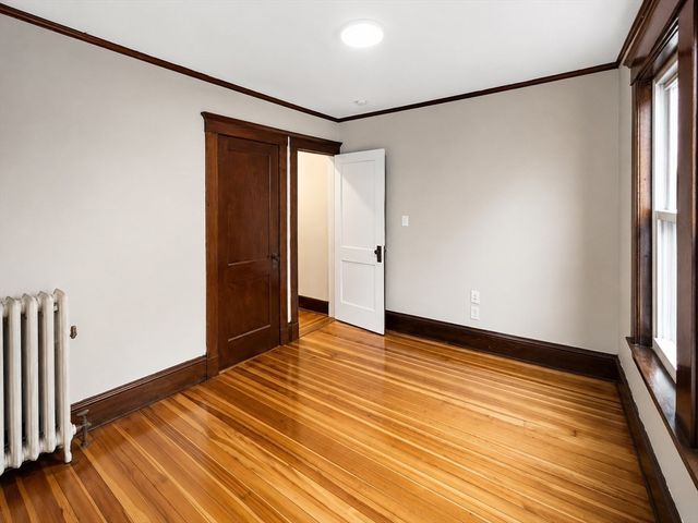 46-48 Cleveland St. 1, Arlington, MA 02474