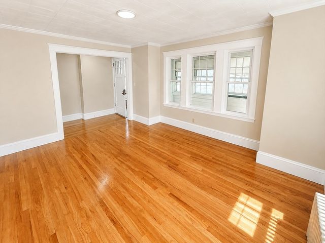 46-48 Cleveland St. 1, Arlington, MA 02474