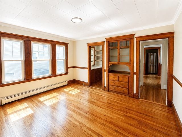 46-48 Cleveland St. 1, Arlington, MA 02474