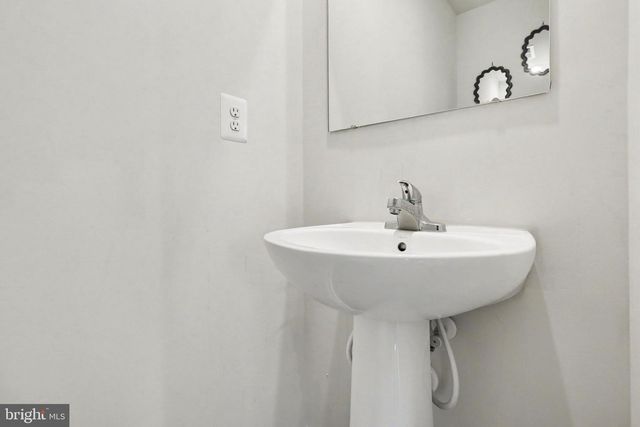 18222 CAPITAL CT, Ruther Glen, VA 22546