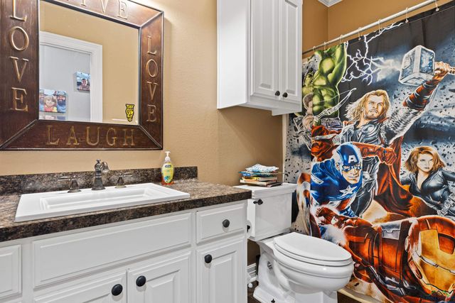 124 WOODPECKER RD, Gladewater, TX 75647