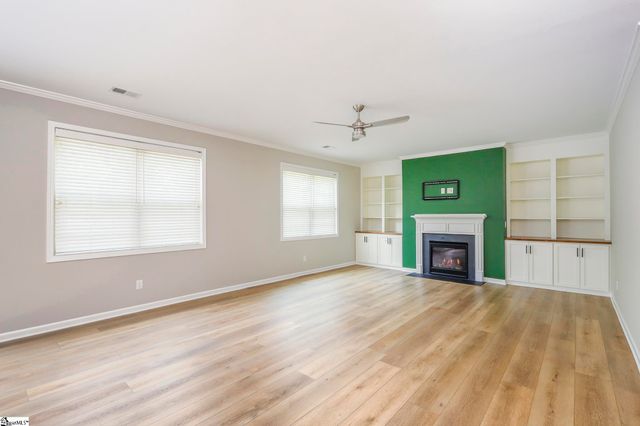 124 Waltzing Vine Lane, Williamston, SC 29697