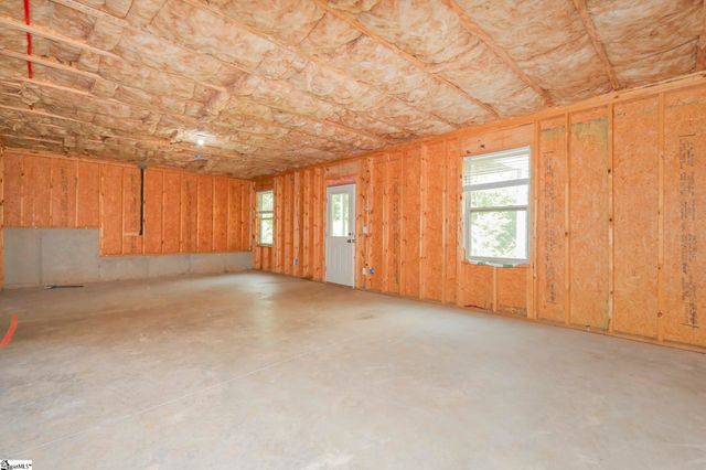 124 Waltzing Vine Lane, Williamston, SC 29697