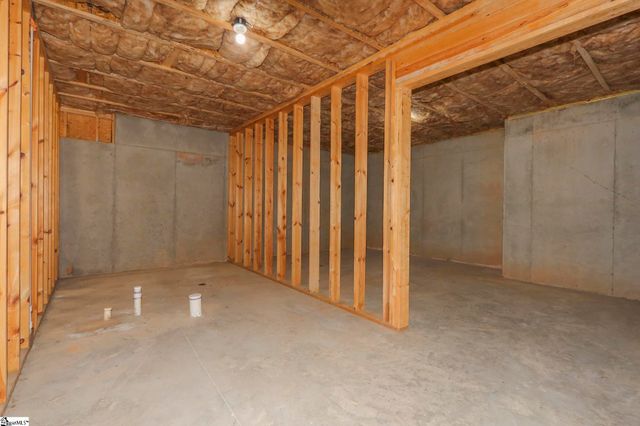 124 Waltzing Vine Lane, Williamston, SC 29697