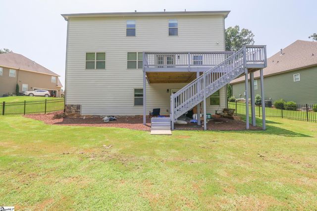 124 Waltzing Vine Lane, Williamston, SC 29697