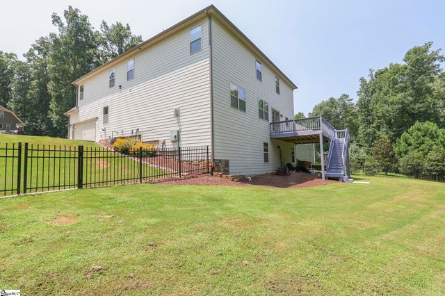 124 Waltzing Vine Lane, Williamston, SC 29697