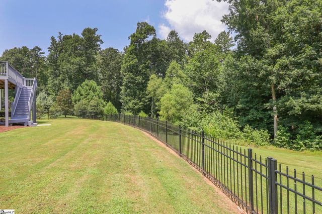 124 Waltzing Vine Lane, Williamston, SC 29697