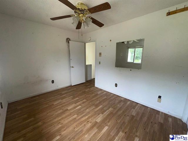 700 S Cashua Dr 10B, Florence, SC 29501