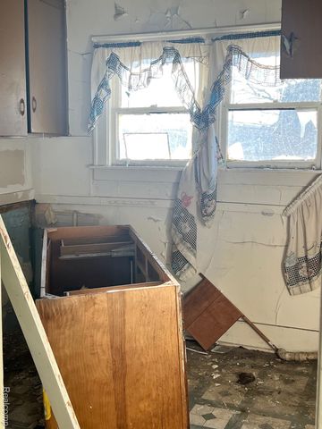 10157 Morley Street, Detroit, MI 48204