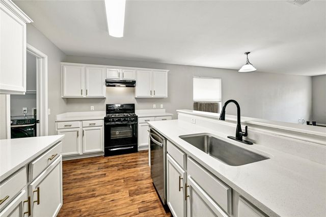 6813 Sabrina DR, Austin, TX 78747