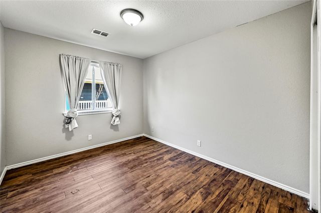 6813 Sabrina DR, Austin, TX 78747