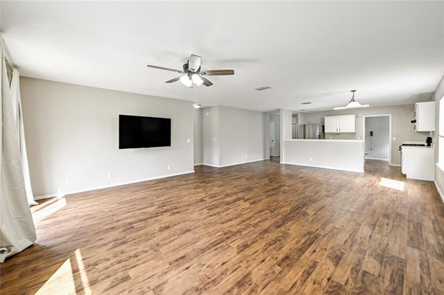 6813 Sabrina DR, Austin, TX 78747