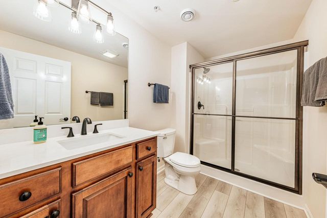 15370 Huff WAY, Brookfield, WI 53005