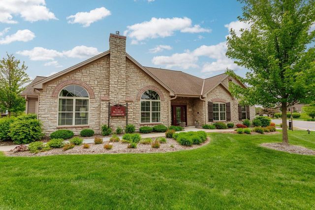 15370 Huff WAY, Brookfield, WI 53005