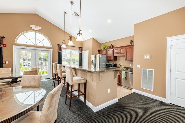 15370 Huff WAY, Brookfield, WI 53005