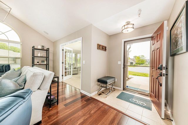 15370 Huff WAY, Brookfield, WI 53005