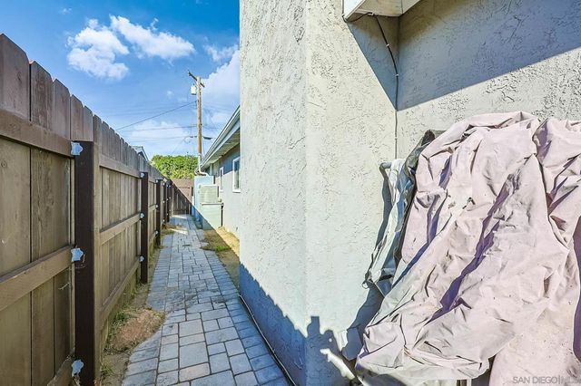 5051 Canosa Ave, San Diego, CA 92117