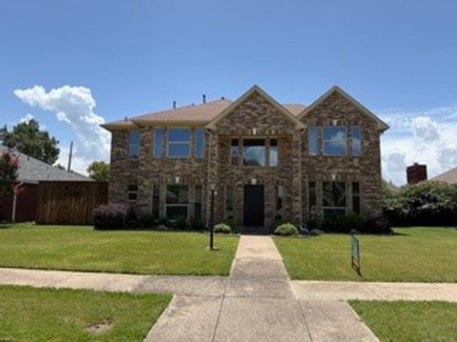 7214 Montego Drive, Rowlett, TX 75089
