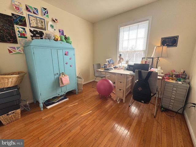 8732 STONE HILL PL, Springfield, VA 22153