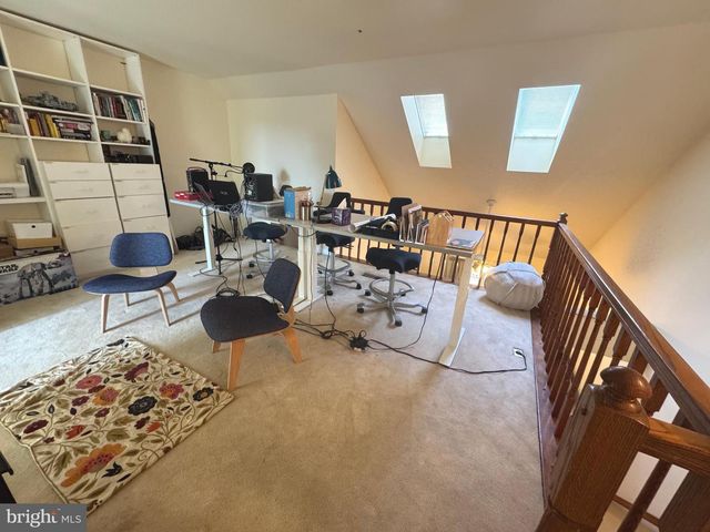 8732 STONE HILL PL, Springfield, VA 22153