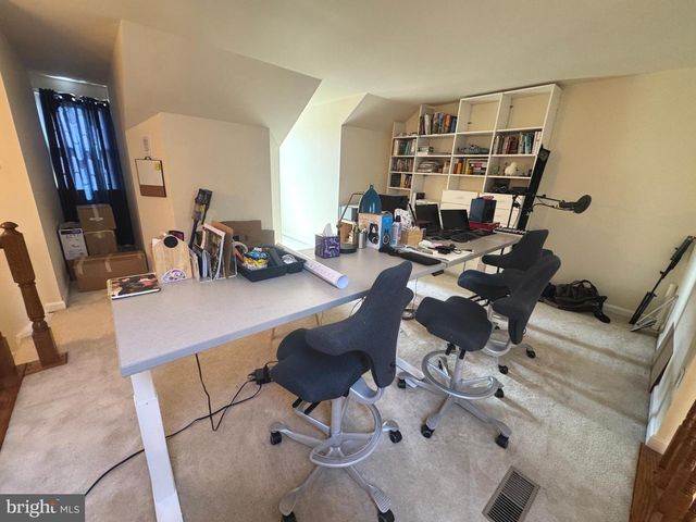 8732 STONE HILL PL, Springfield, VA 22153