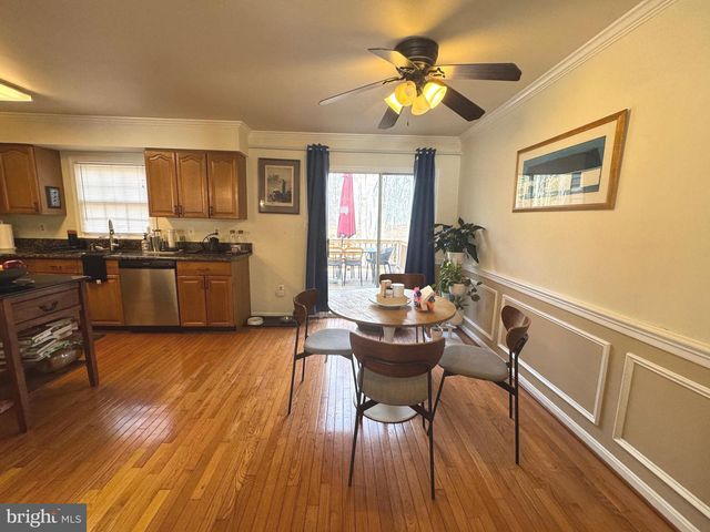 8732 STONE HILL PL, Springfield, VA 22153